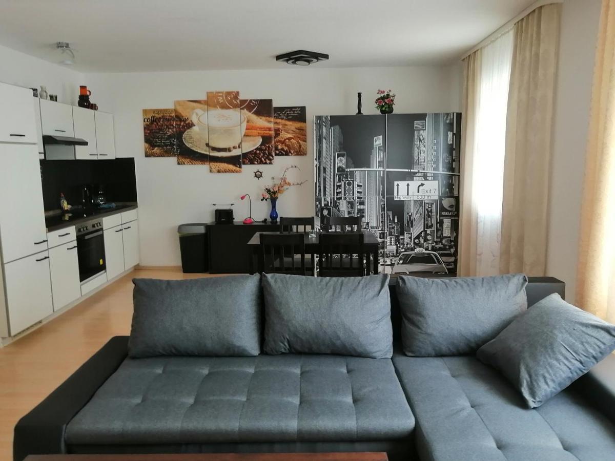 Öhringen Apartment Paradies מראה חיצוני תמונה